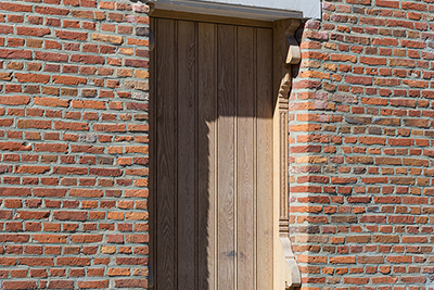 woning hoogstraten houten deur